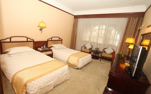 Crown Plaza