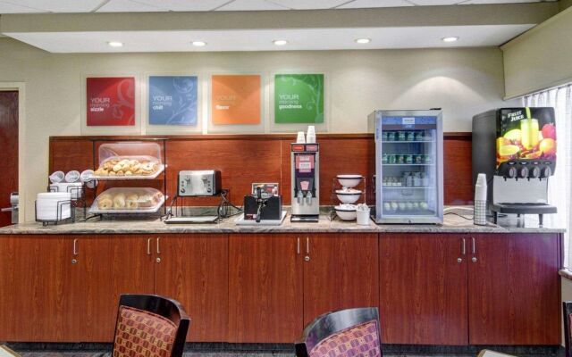 Spark by Hilton Woburn Boston