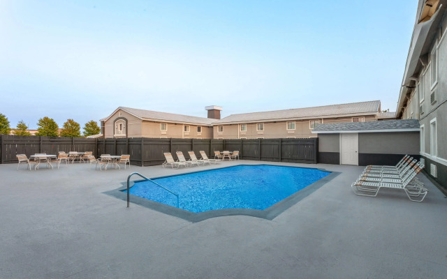 La Quinta Inn by Wyndham Champaign