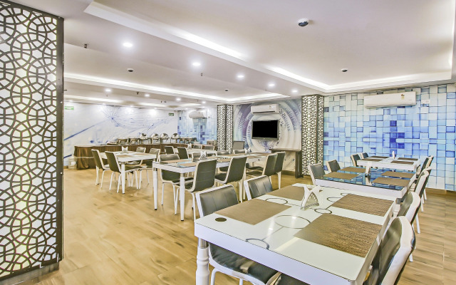 Super OYO Townhouse OAK The Platinum Studio 50