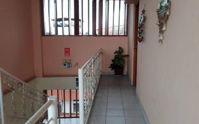 Hostal El Colibrí