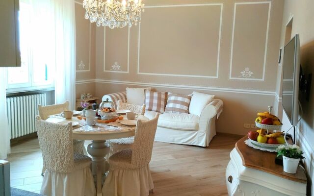 La Valinfiore Charming Ap With Pool