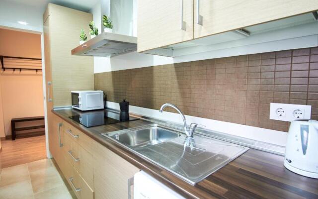 Resolana City Walls by Valcambre