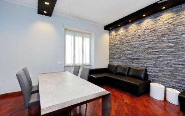 Sapphire Apartment