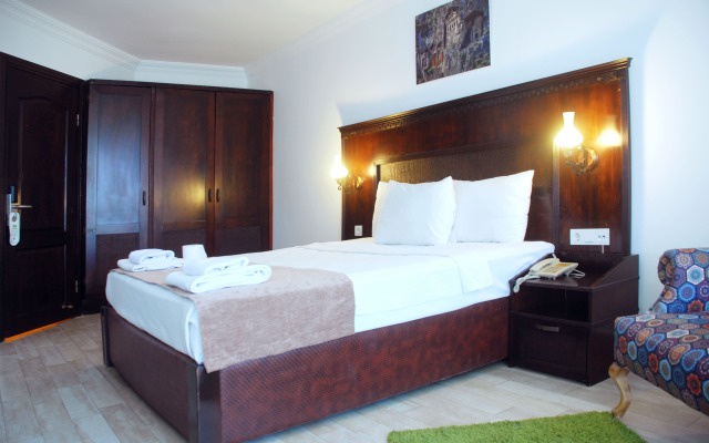 Flora Hotel Bodrum
