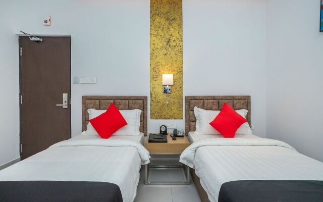 Capital O 36137 Vihaari 24 Business Hotel