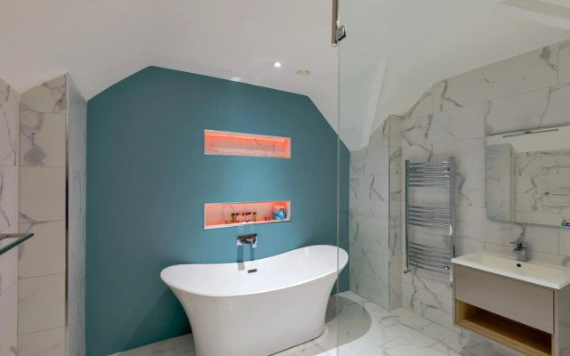 Brook Lodge Boutique Hotel