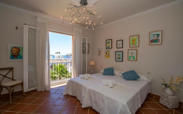 La Perla De La Bahia 912