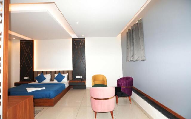 Hardik Palace By F9 Hotels