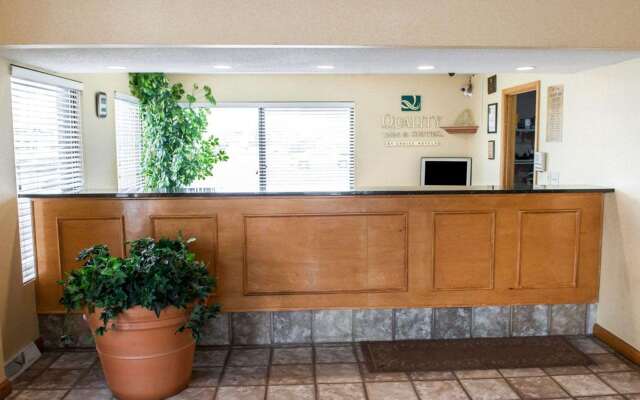 Quality Inn & Suites Indianapolis Northwest