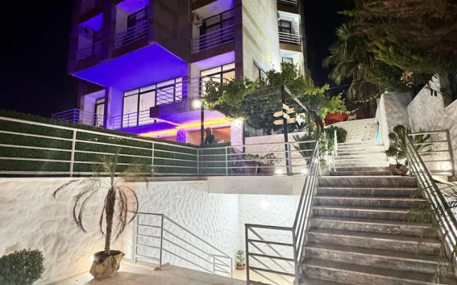 Pacific Hotel