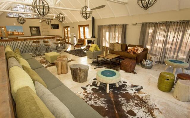 Kalahari Game Lodge