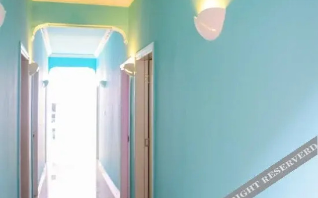Live House