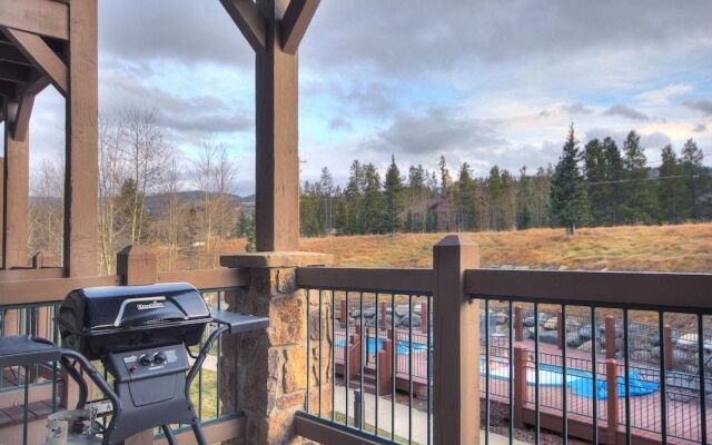 Highland Greens Lodge 211