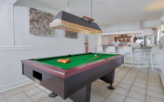 Le Beachclub Serviced Apartments and Villas