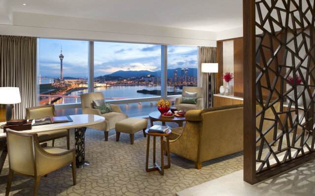 Mandarin Oriental, Macau