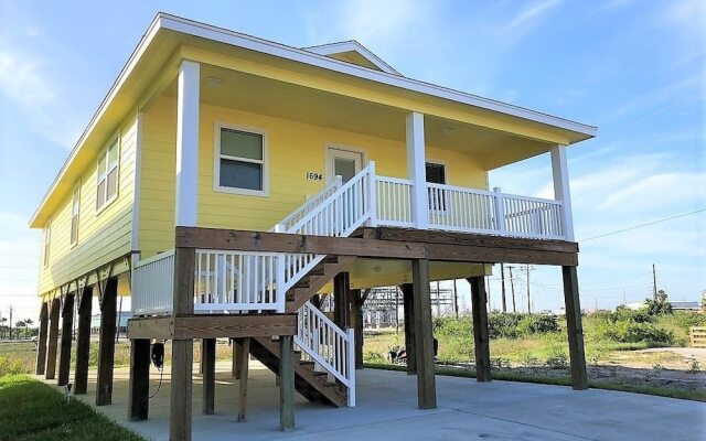 Flamingo Haven - Three Bedroom Home