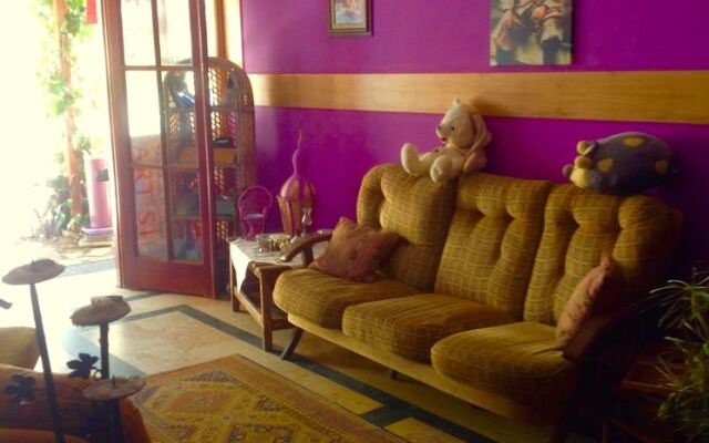 Tuana Hotel