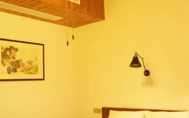 West Time Hot Spring Hostel