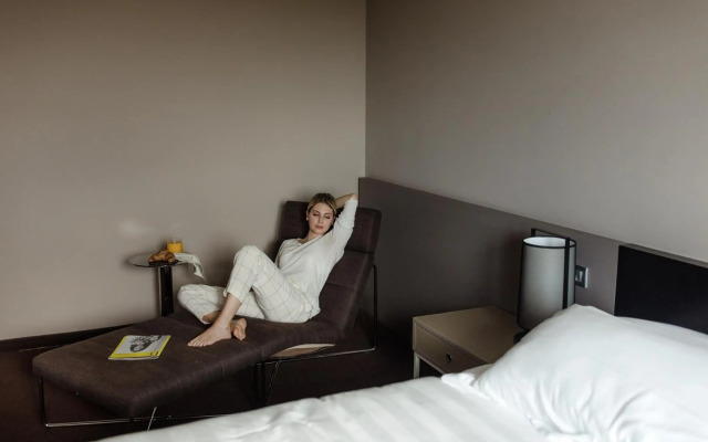 G Hotel