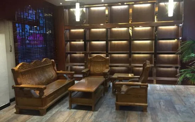 Furong Town Venture Hotel