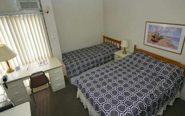 Alexandra Hotel