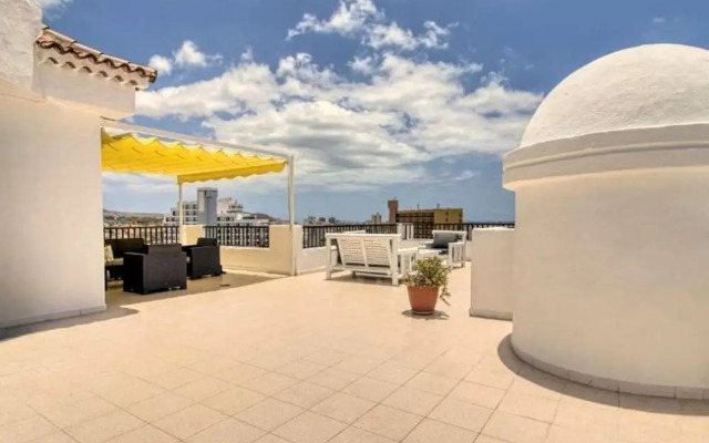 Apartment in Adeje Near Playa Fanabe