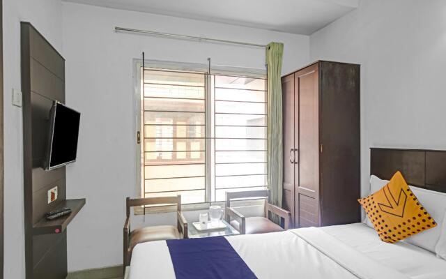 SPOT ON 82015 Sun Star Residency
