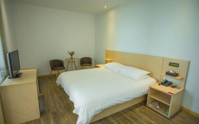 Motel 168 (Rudong Administrative Center)