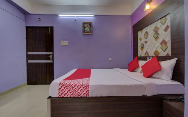 OYO 4843 Hotel City Palace