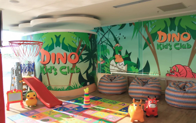 HARRIS Hotel & Conventions Solo