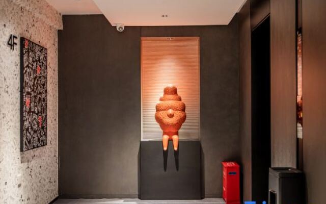 Wuxi Nanchang Street Ancient Canal Zhongcui Hotel