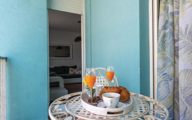 Nice Apartment in Split With 3 Bedrooms and Wifi