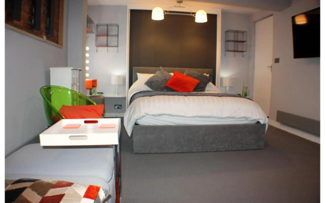 The Light Room At No.7