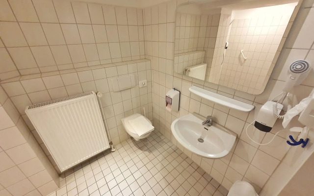 Aparthotel B & L