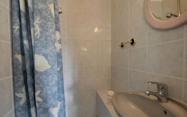 Magnificent Castle in Viols-le-fort With Swimming Pool