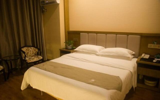 GreenTree Inn Nantong Rugao Zhongjiao Meilu Cheng Express Hotel