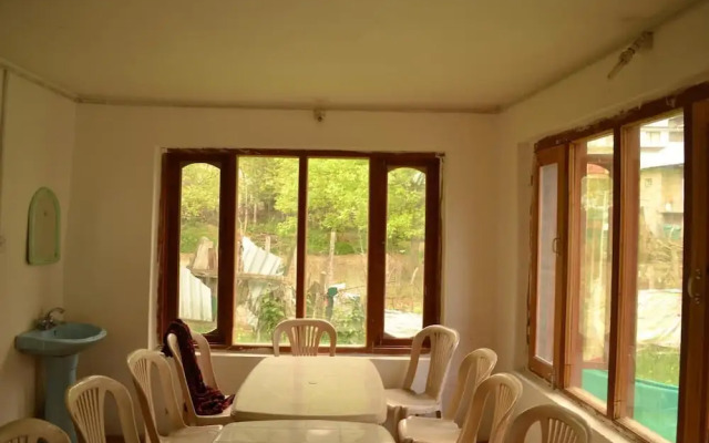 Rising Moon Guest House