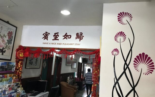 Lai Ming Hotel Cosmoland (SG Clean Certified)