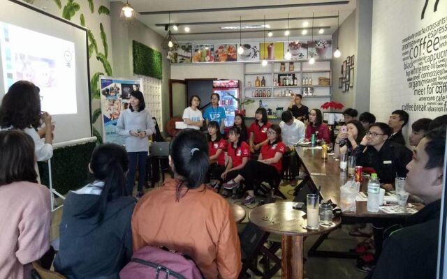 Zi Coffee & Hostel