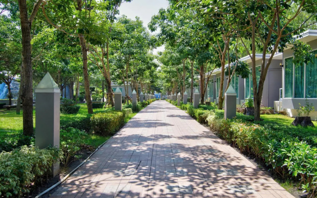 Thaiasia Goldensea Resort