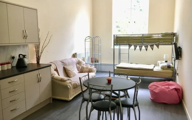 The Hall Bunkhouse