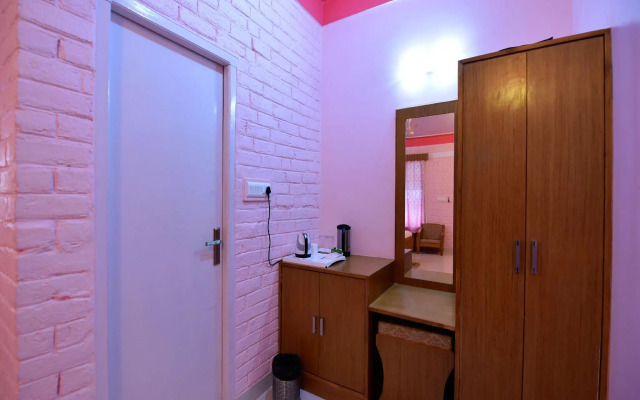 OYO 12444 Sunshine Resort