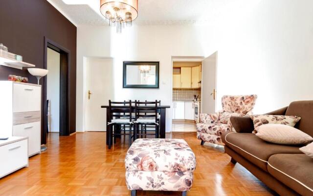 Apartment Yean