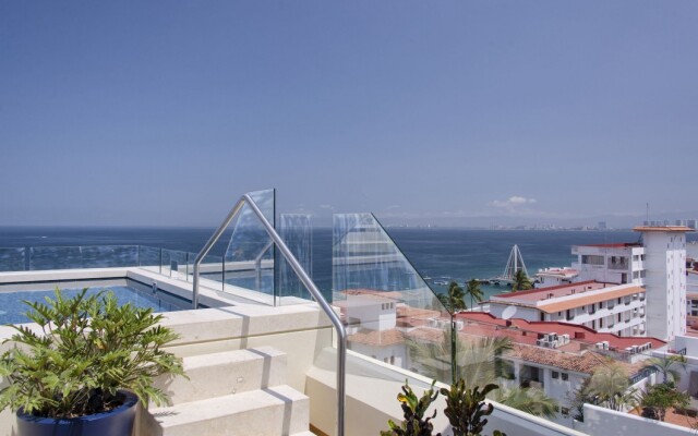 V Azul Vallarta - Luxury Vacation Rental Adults Only