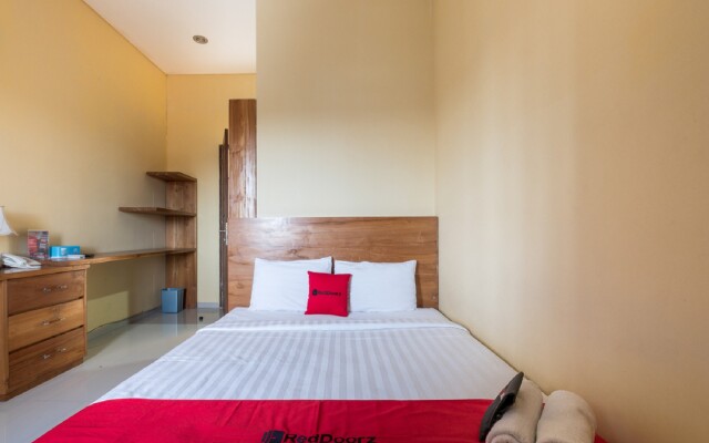 RedDoorz @ Kerta Dalem Sidakarya