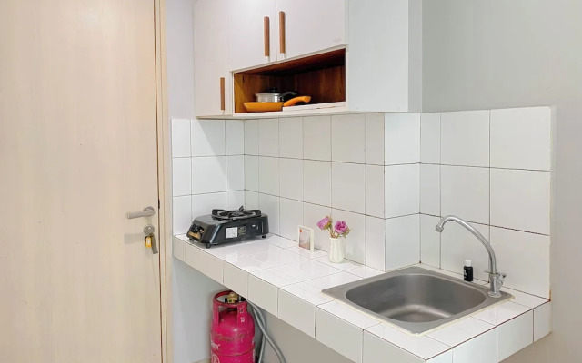 Good Location And Simply Studio Springlake Summarecon Bekasi Apartment