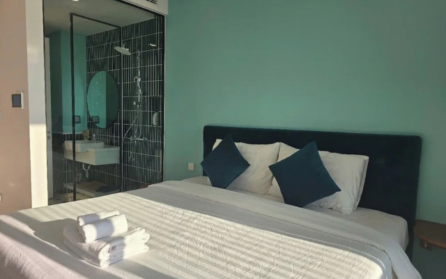 SenSea Hillside APT - Sunset Town PQ