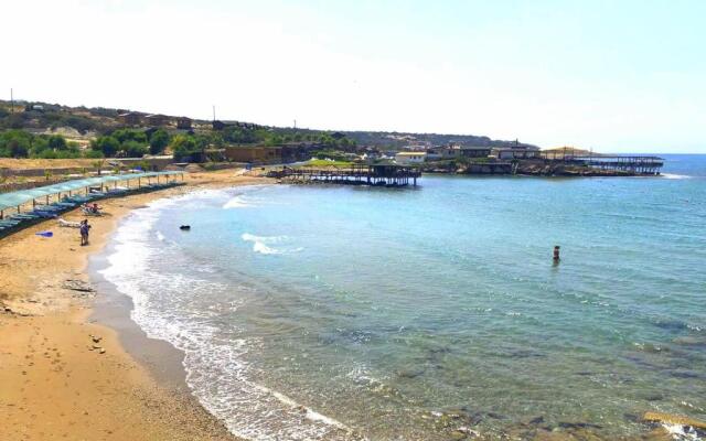 Zambak Seafront Houses & Restaurant & Beach