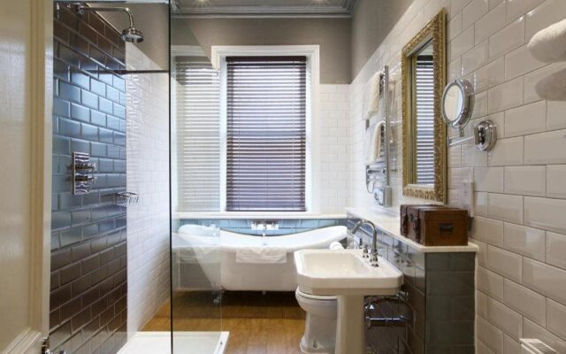 Отель Liverpool Aigburth